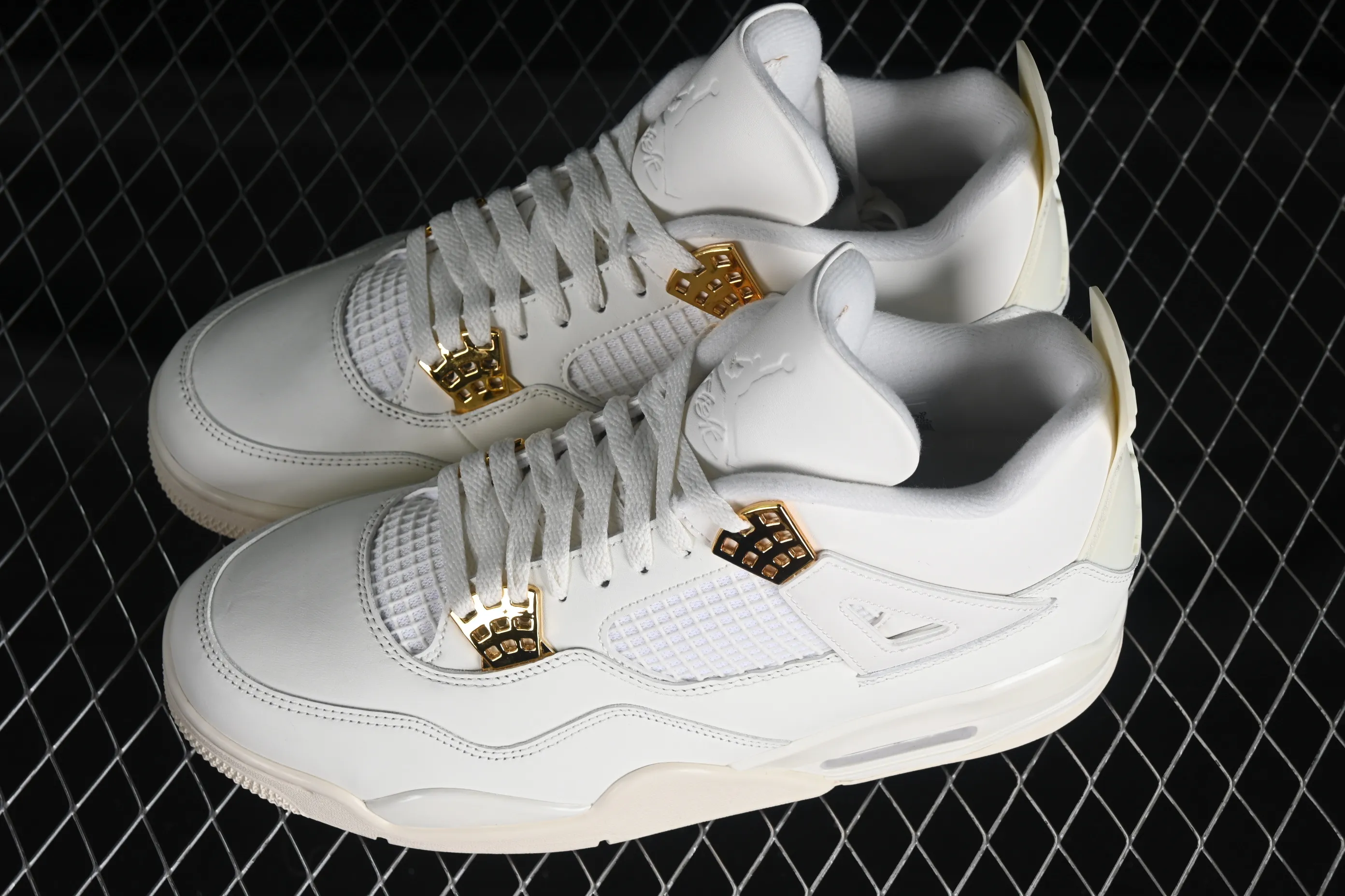 All categories Air Jordan Jordan series basketball shoes Air Jordan 4 LW version Air Jordan 4 Retro "Metallic Gold" AJ4 Joe 4 meters white gold AQ9129-170
